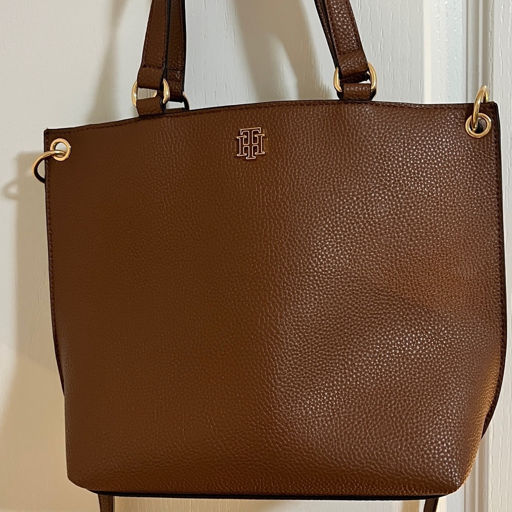 Tommy Hilfiger NWOT Cognac solid satchel bag - Picture 6 of 9